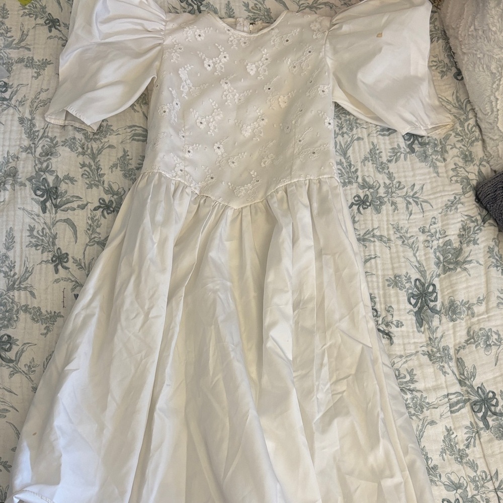 Girls' White Eyelet Puff-Sleeve Formal Dress